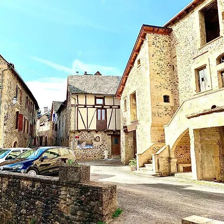 Jolie Maison Deux Et Canape-lit #au Coeur Du Village# Holiday home Sainte-Eulalie-d'Olt