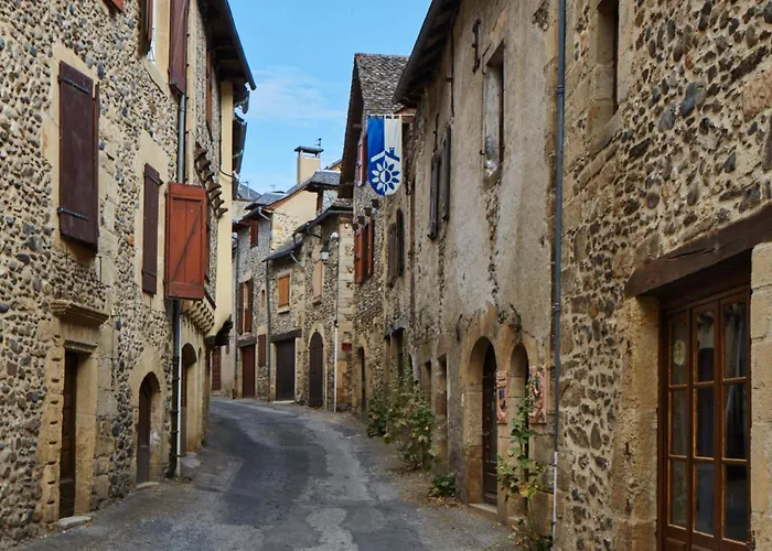 Jolie Maison Deux Et Canape-lit #au Coeur Du Village# 度假居 Sainte-Eulalie-d'Olt